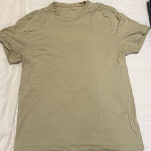 Bundle Deal! Four Men’s Everlane tshirts